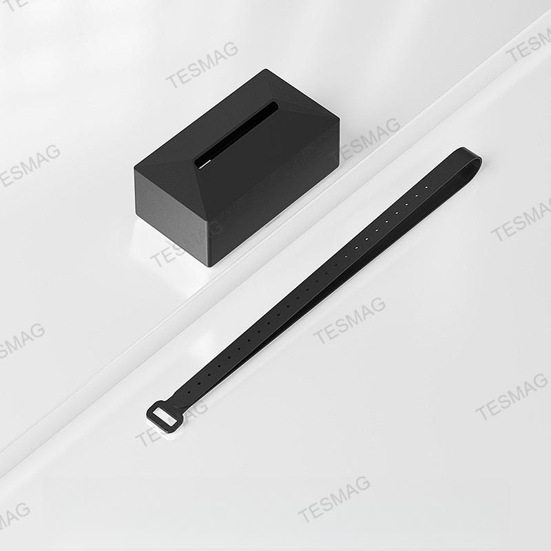 Silicone Tissue Holder for Tesla model Y/3/X/S/Cybertruck