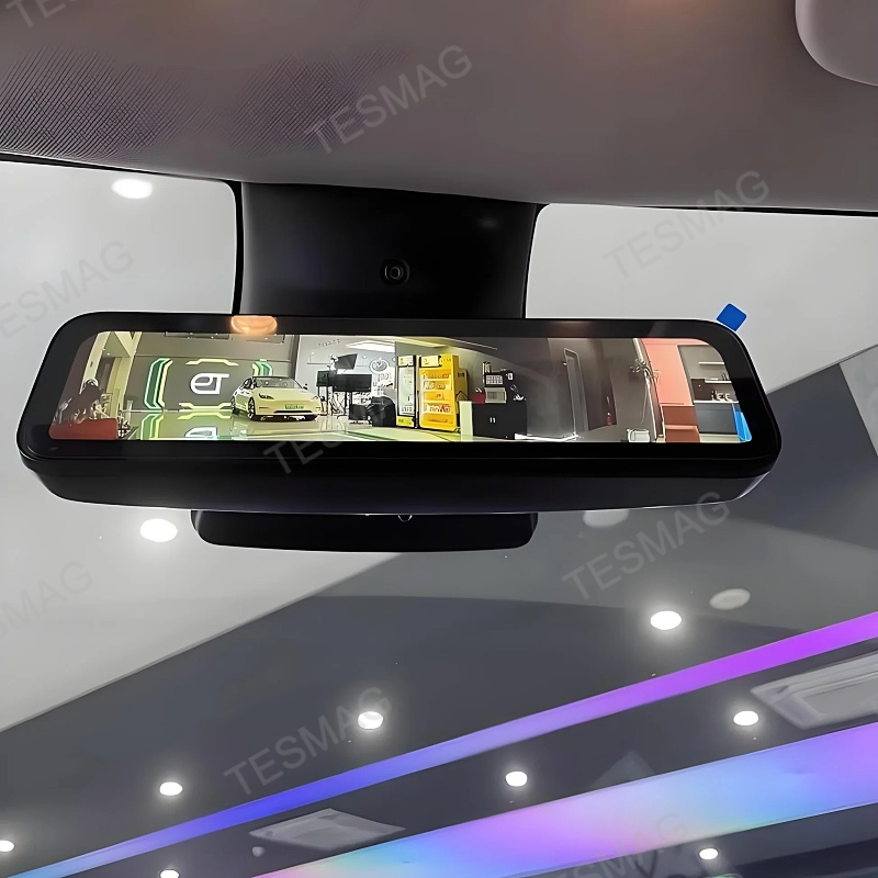 Tesla Cybertruck 8.2” Live Streaming Rear View Mirror