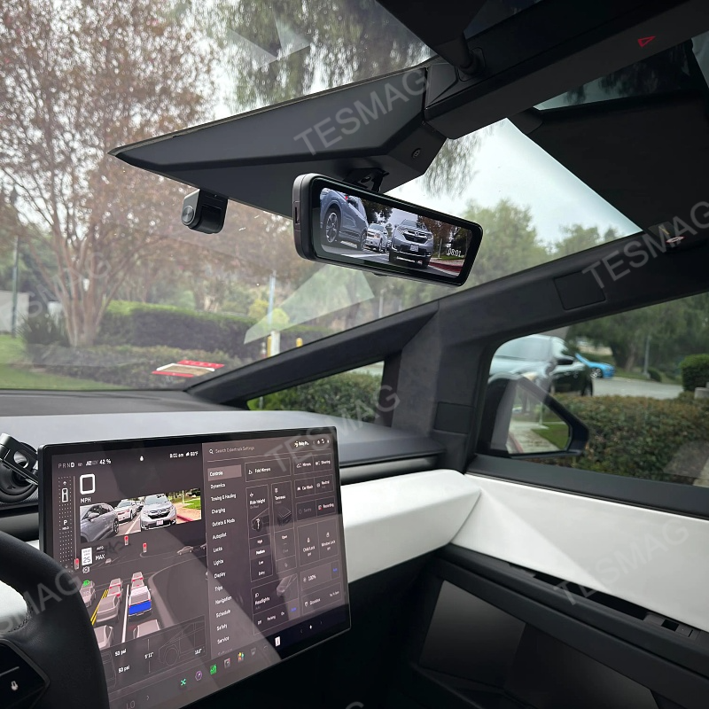 Tesla Cybertruck 8.2” Live Streaming Rear View Mirror