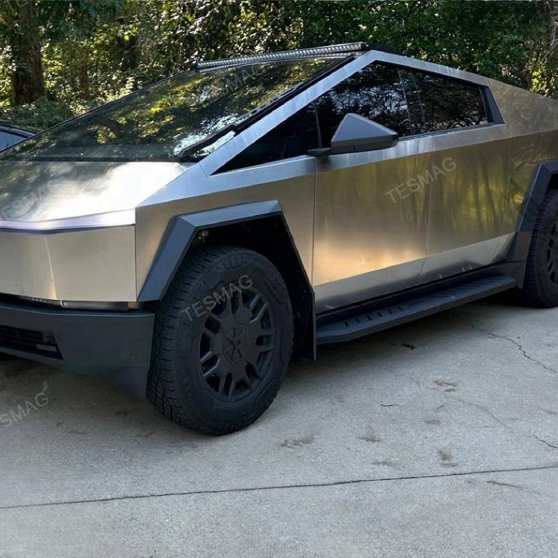 Tesla Cybertruck Running Boards Side Steps