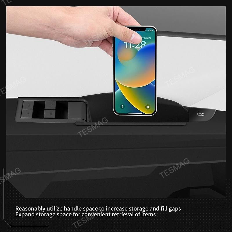 Tesla Cybertruck's Front and Rear Door Handle Organizer