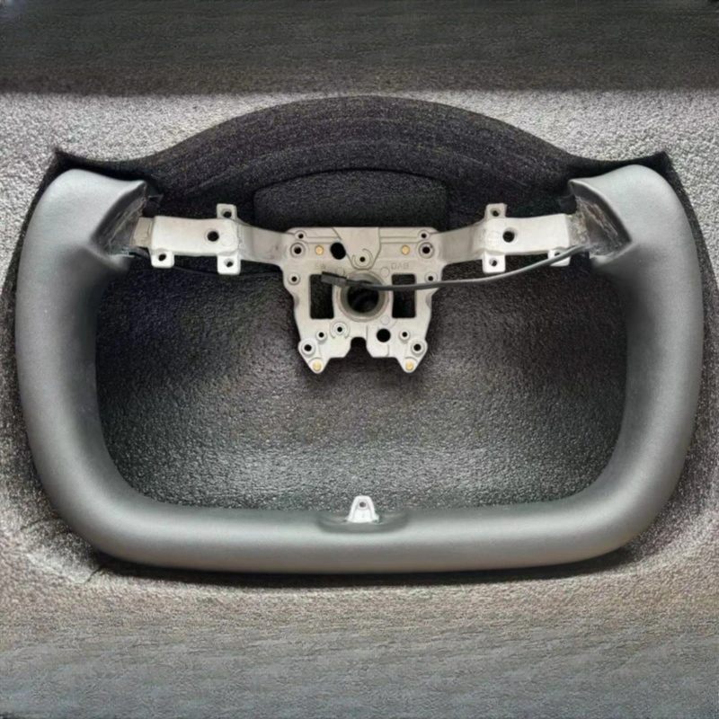 Tesla Model 3 Highland Yoke Plaid Steering Wheel