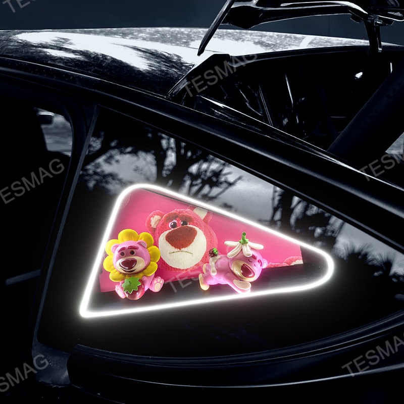 Tesla Model 3/Y/3 Highland Ambient Light Triangle Window Lotso Bear