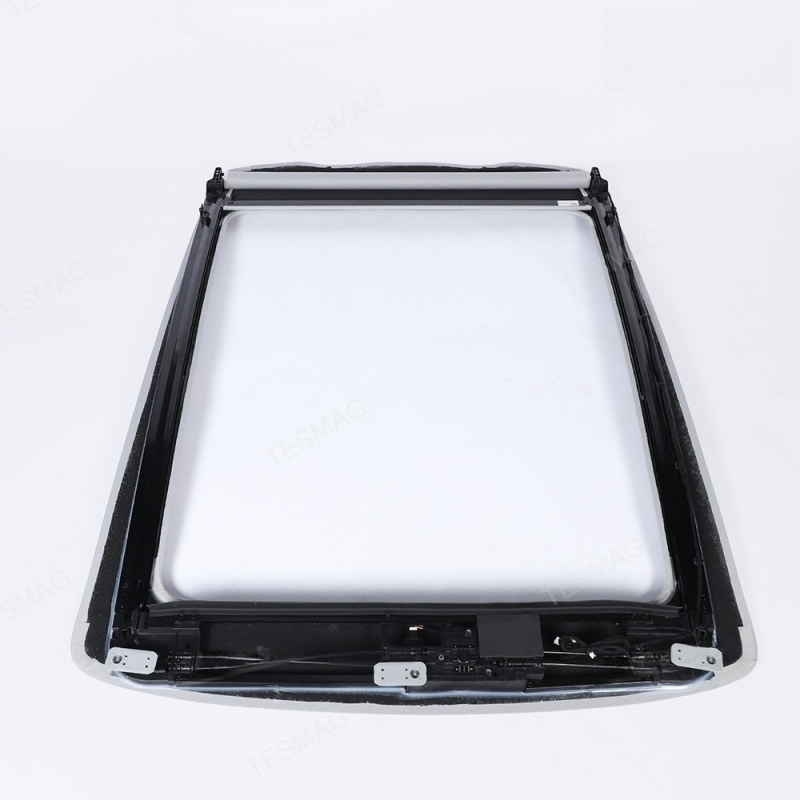 Tesla Model Y Juniper Roof Power Sunshade with Sunroof Visor and Ambient Lighting