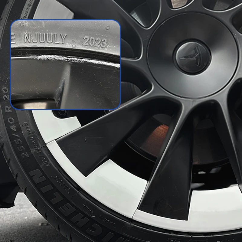 Tesla Wheel Rim Protector for Model Y-20 inch