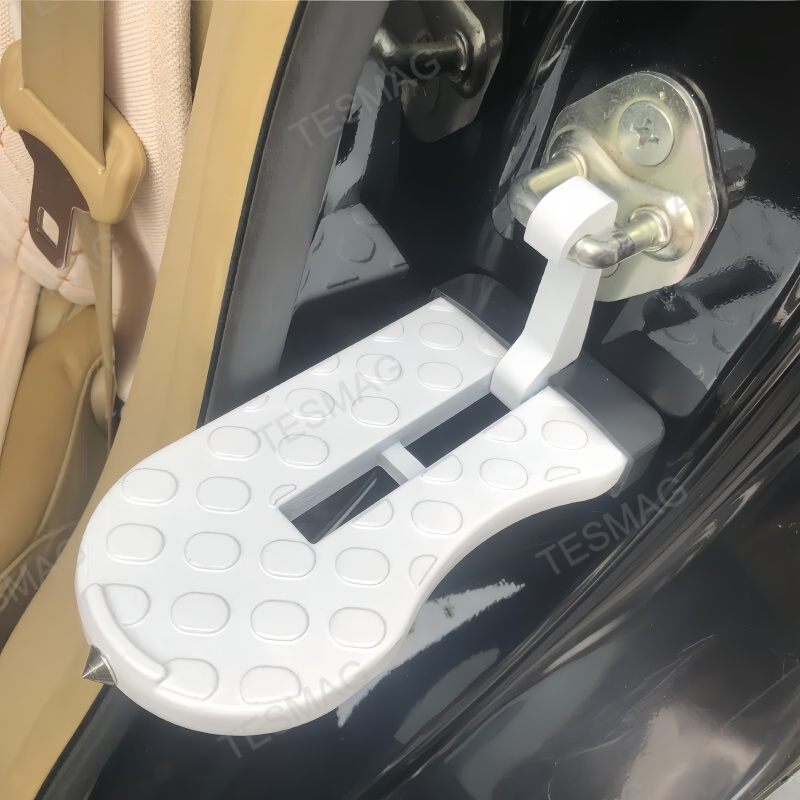 Universal Foldable Car Door Step With Emergency Hammer Function