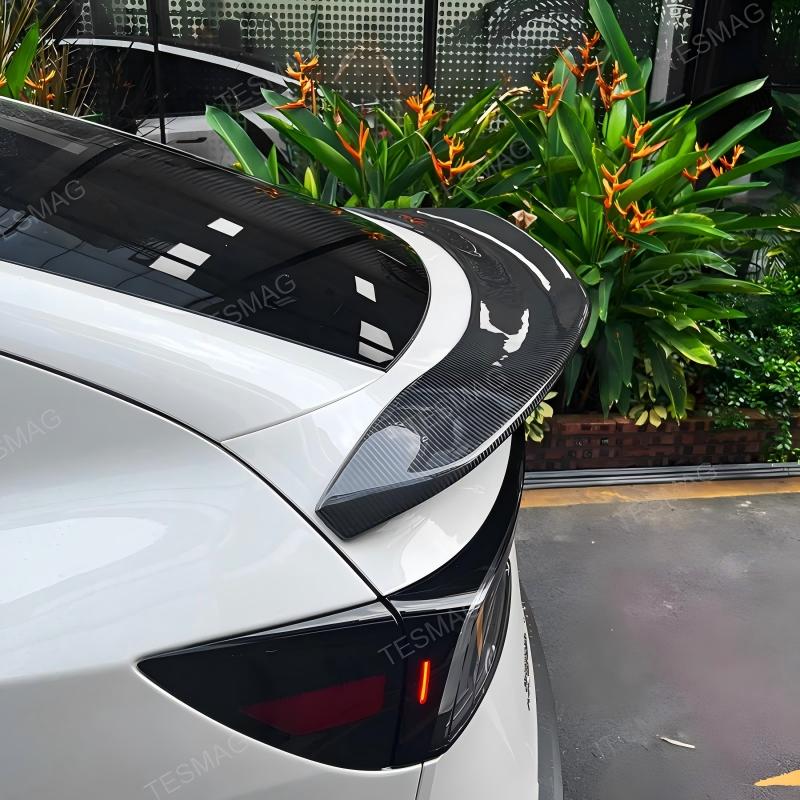 V-Style Carbon Fiber Rear Spoiler for Tesla Model Y Juniper