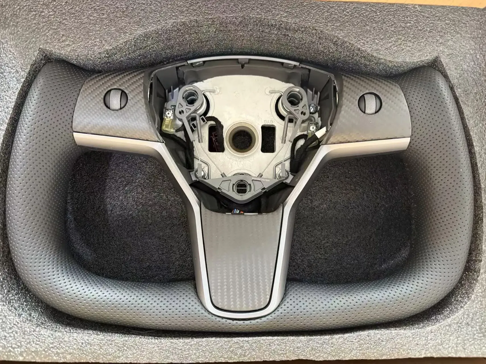 Sporty Perforated Leather Yoke Steering Wheel for Model 3/Y