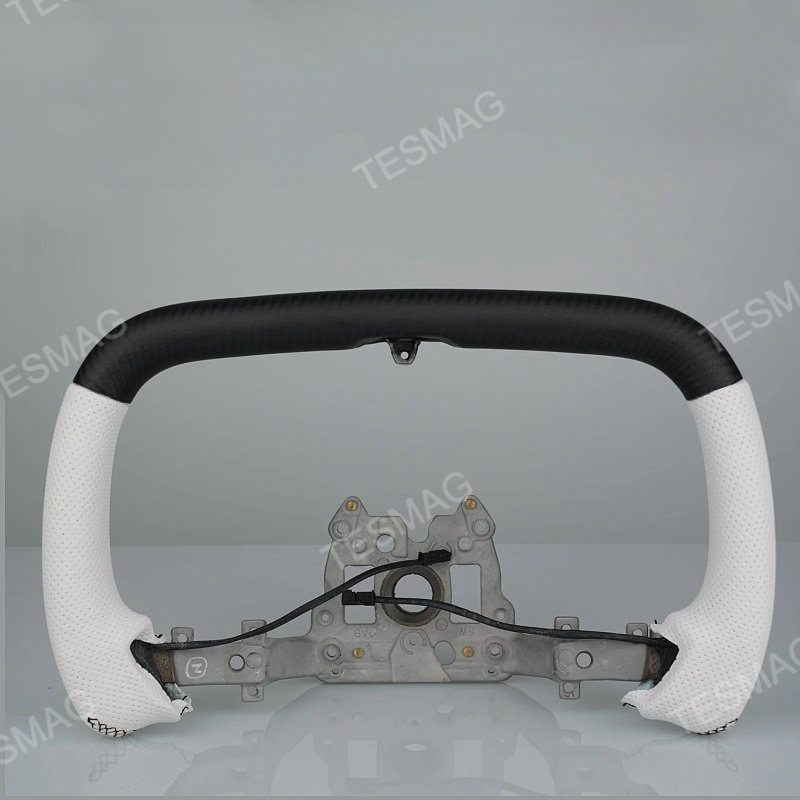 Yoke steering wheel for Tesla Model 3 Highland