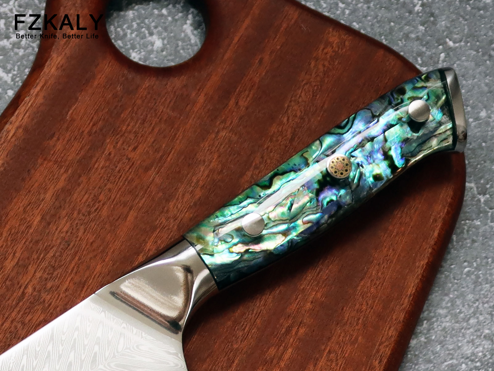 Comfort and Control - Damascus Knife Set with Block