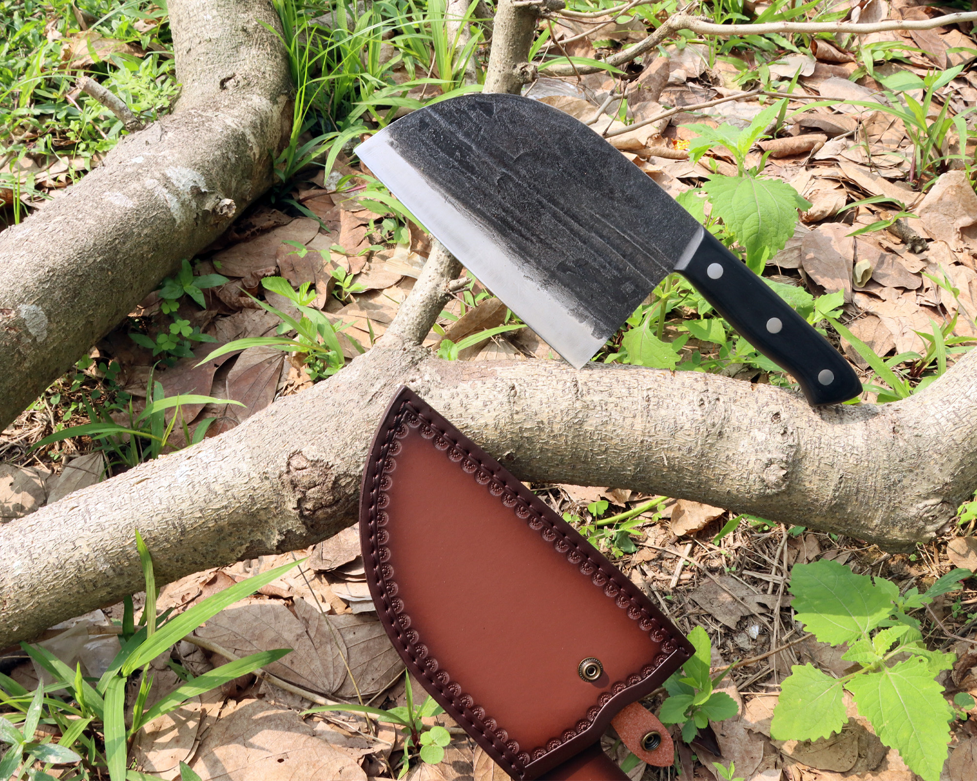 With the portable leather sheath