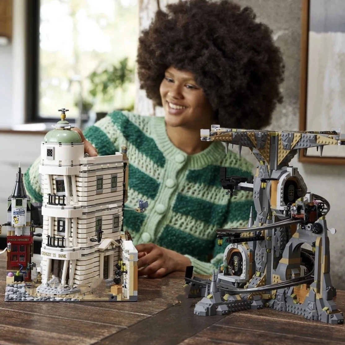 76417 Classic Bank Ironbelly Dragon Street view Model Kit MOC 4803Pcs Model Building Kits Construction Block Blocks Toys Gift