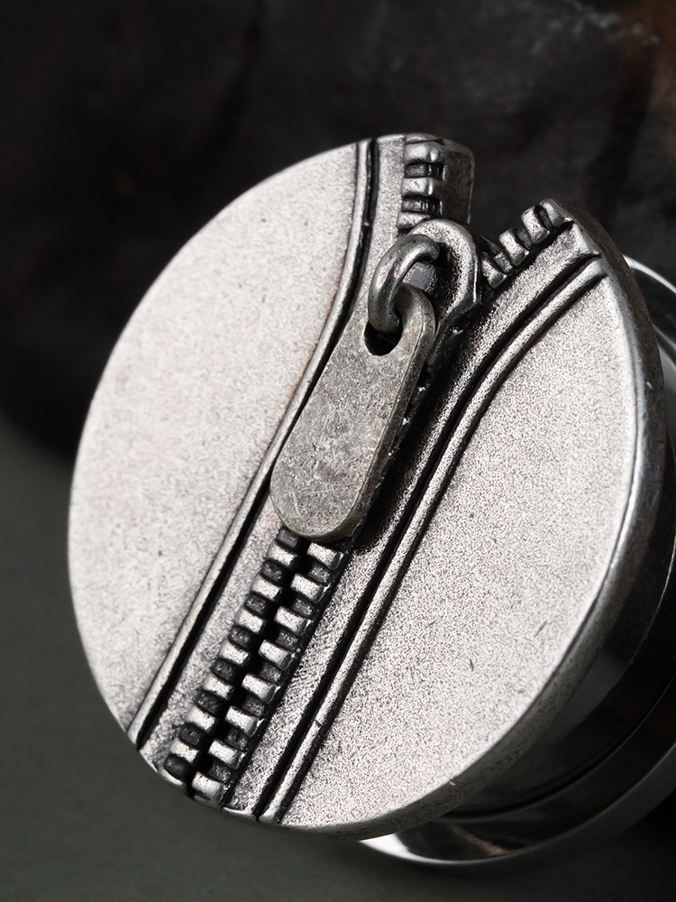 Retro Zipper Ear Dangle Plugs 625mmPUNKYOUTH