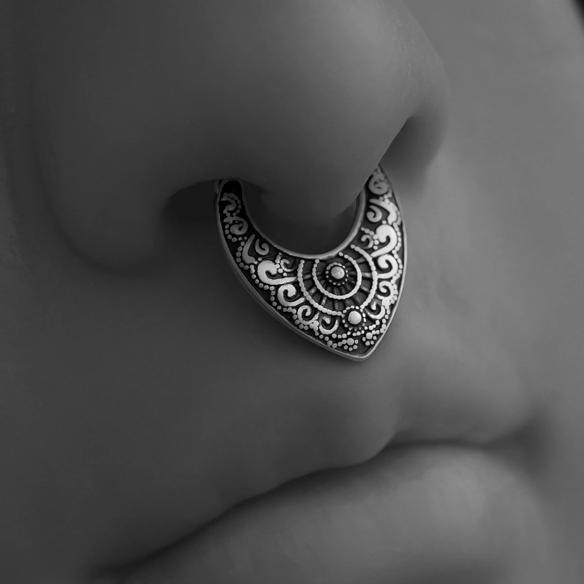 TEARDROP BAROQUE CLICKER