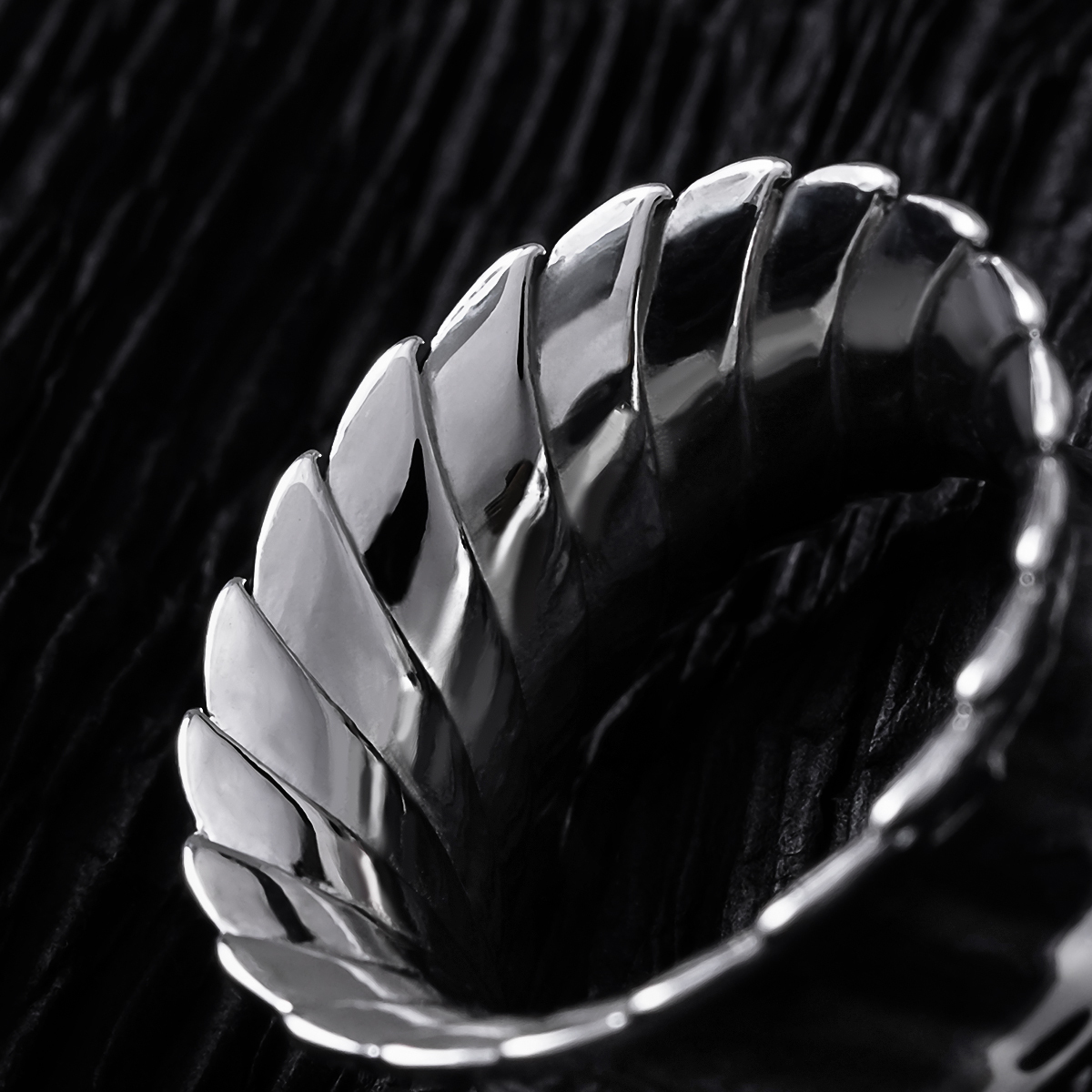 DYNAMIC FLAME TUNNELS