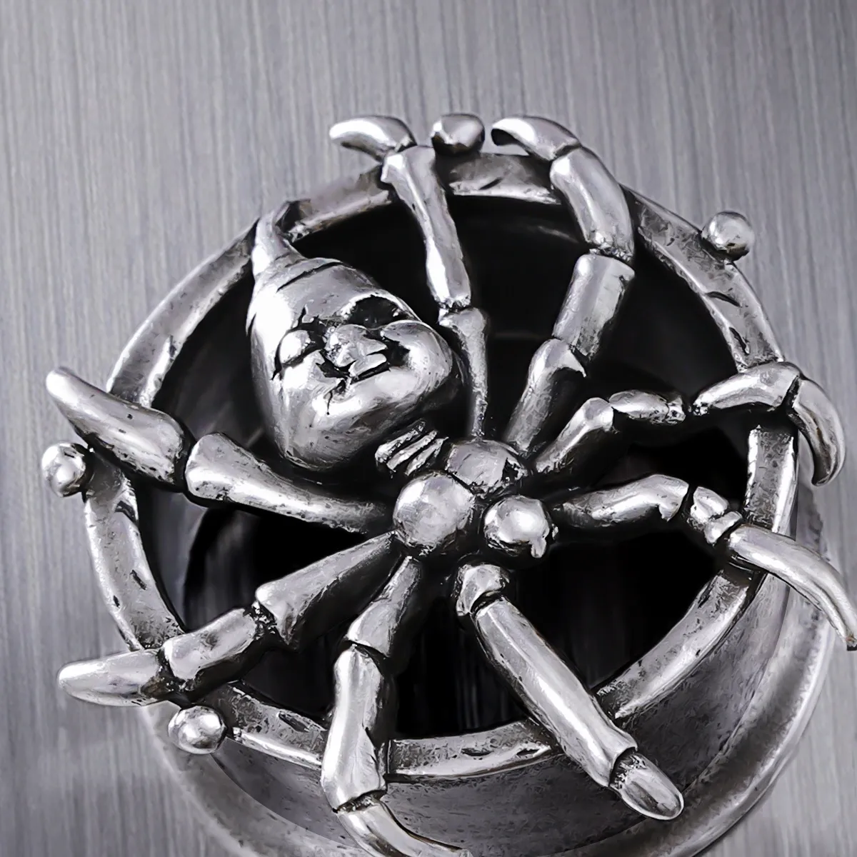 SPIDER DOLL TUNNELS