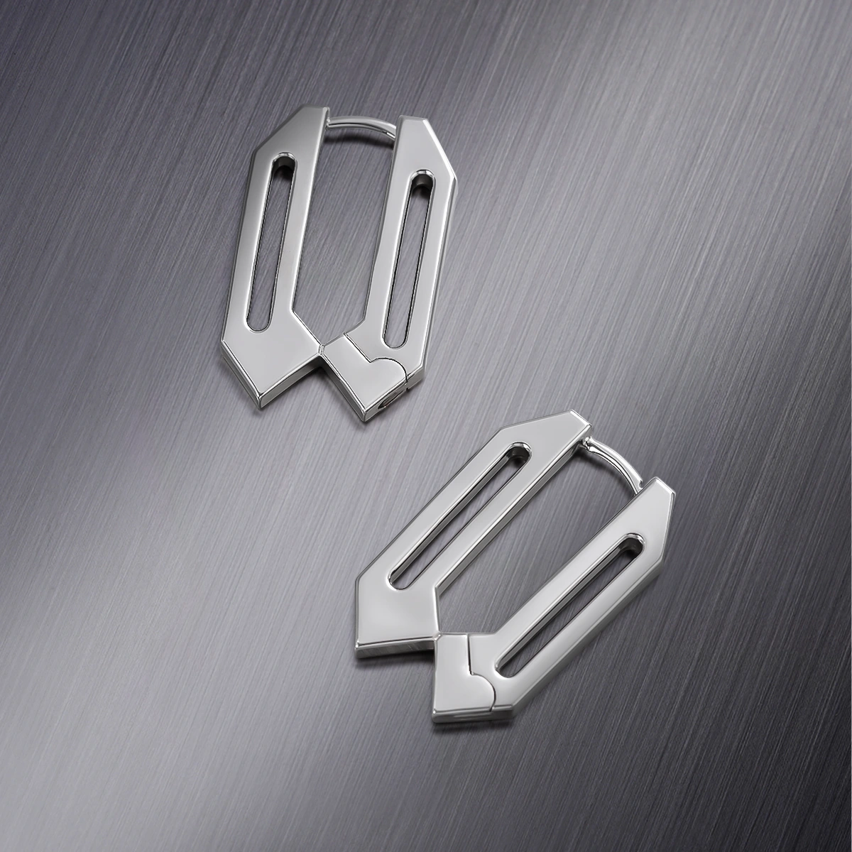 ANGULAR ESSENCE EARRINGS