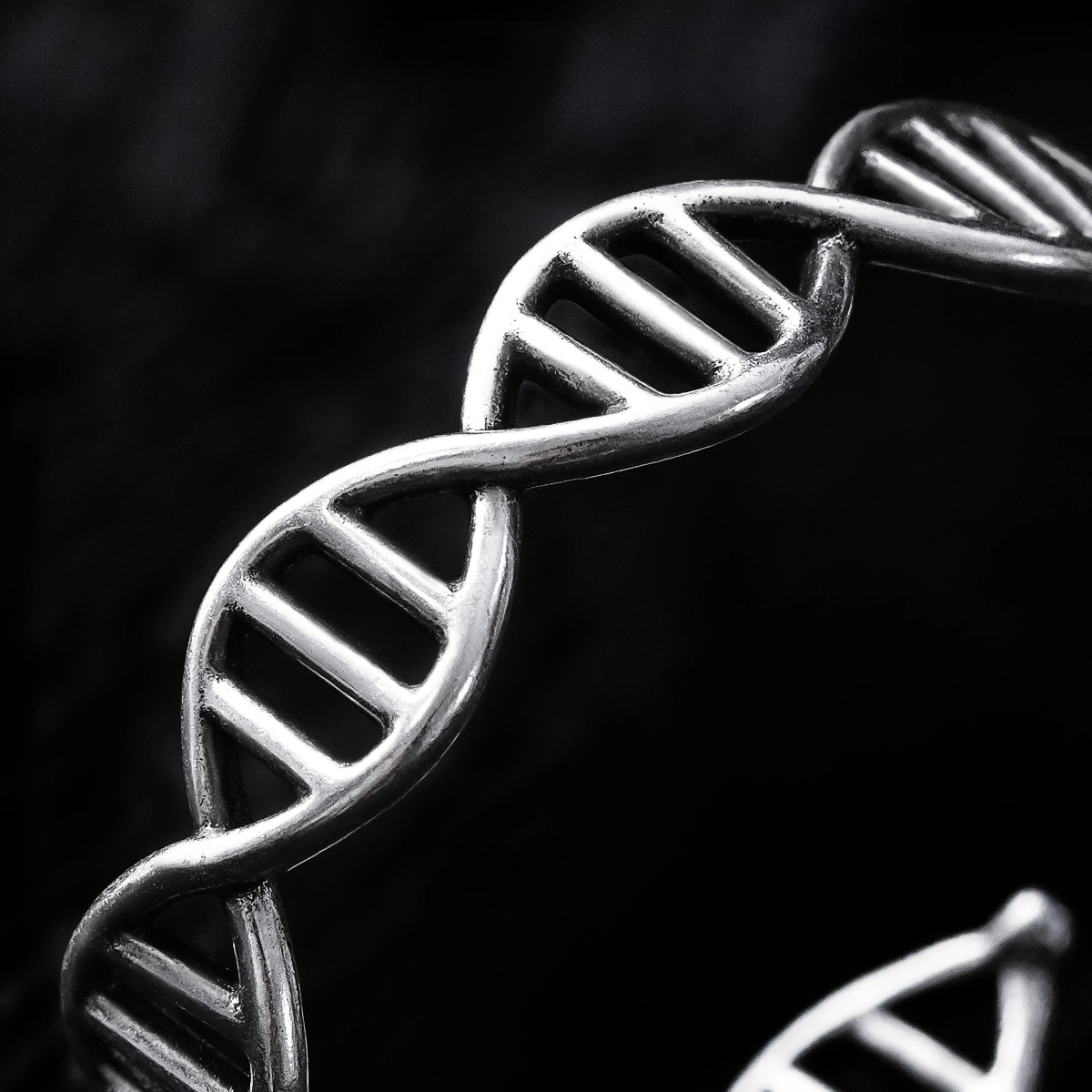 DNA HOOP EARRINGS