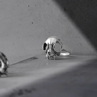 ETERNAL SKULL RING