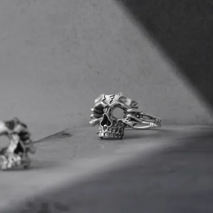 SKULL EMBLEM RING