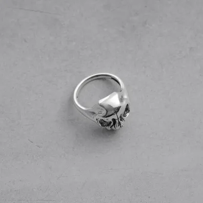 ETERNAL SKULL RING