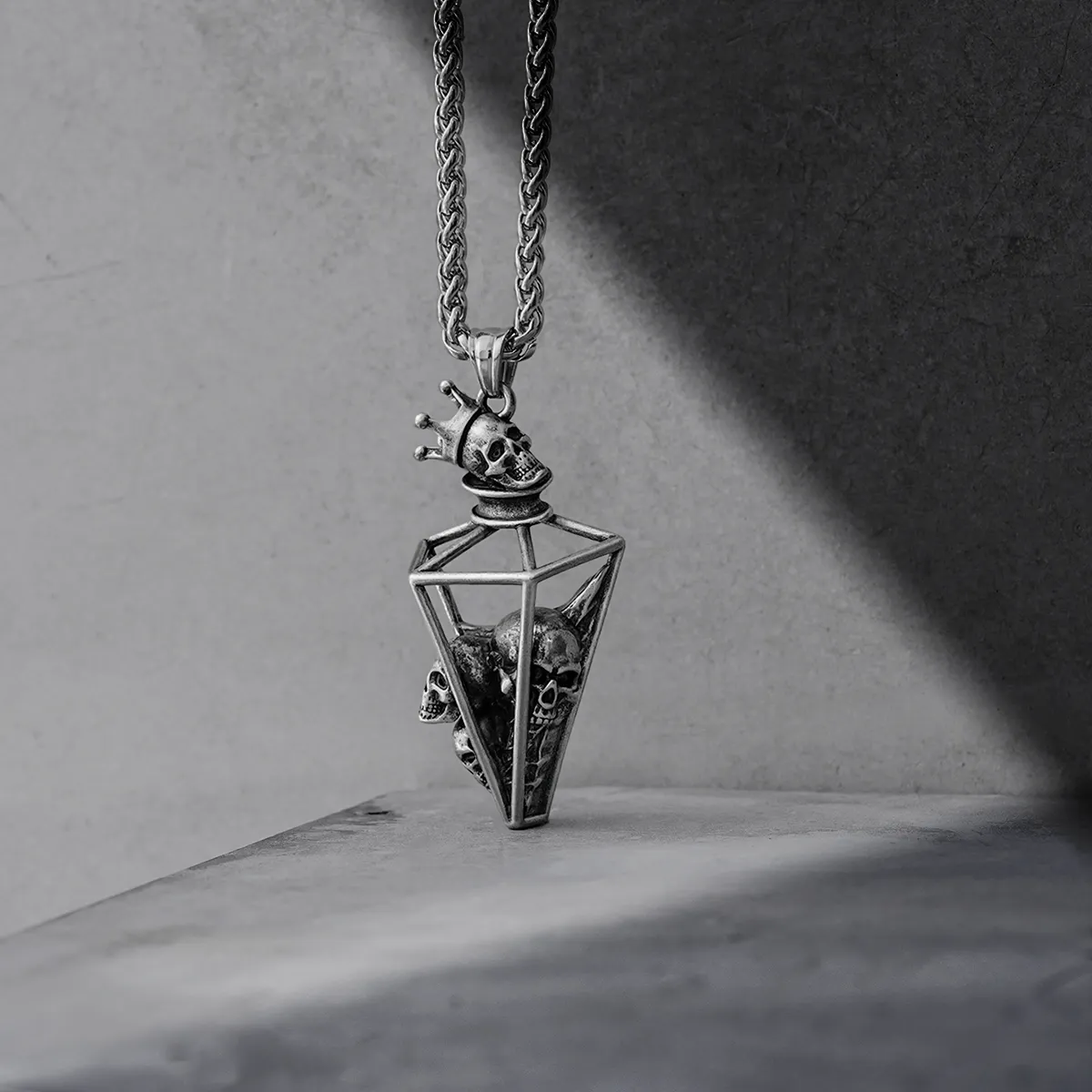 SKULL PRISON NECKLACES