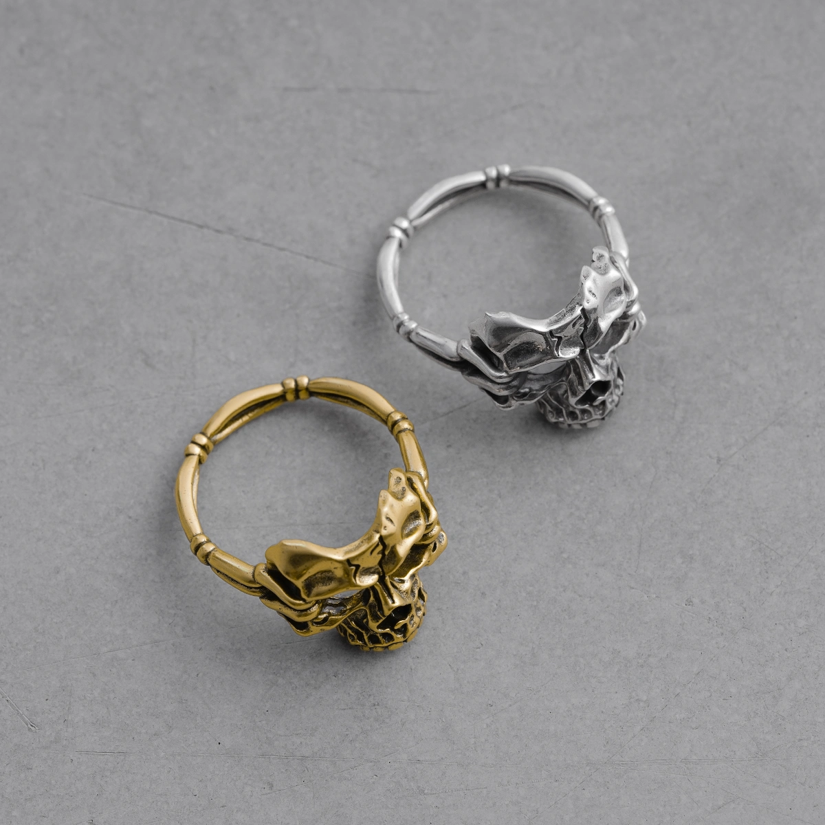 SKULL EMBLEM RING