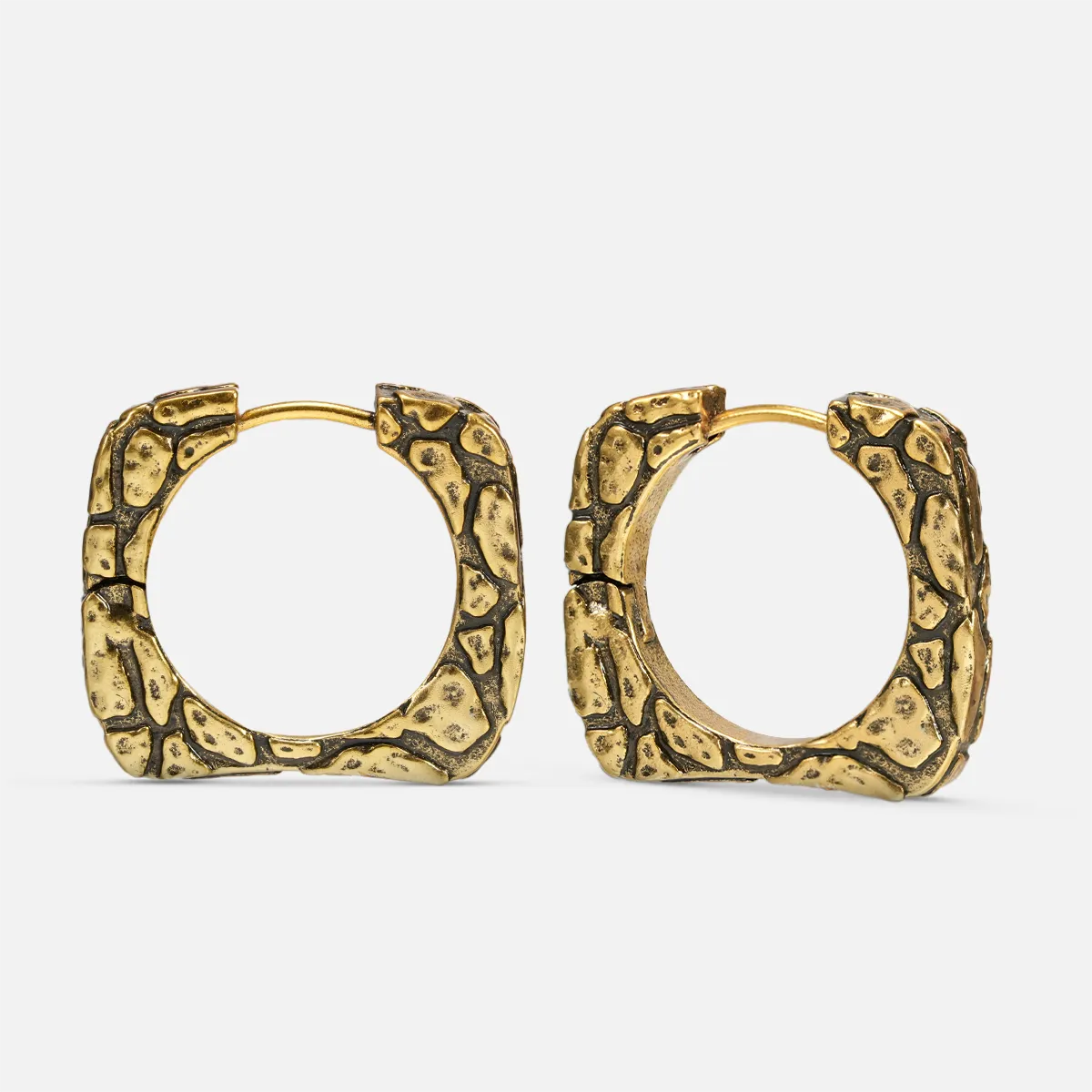TIMELESS TEXTURED EARRINGS