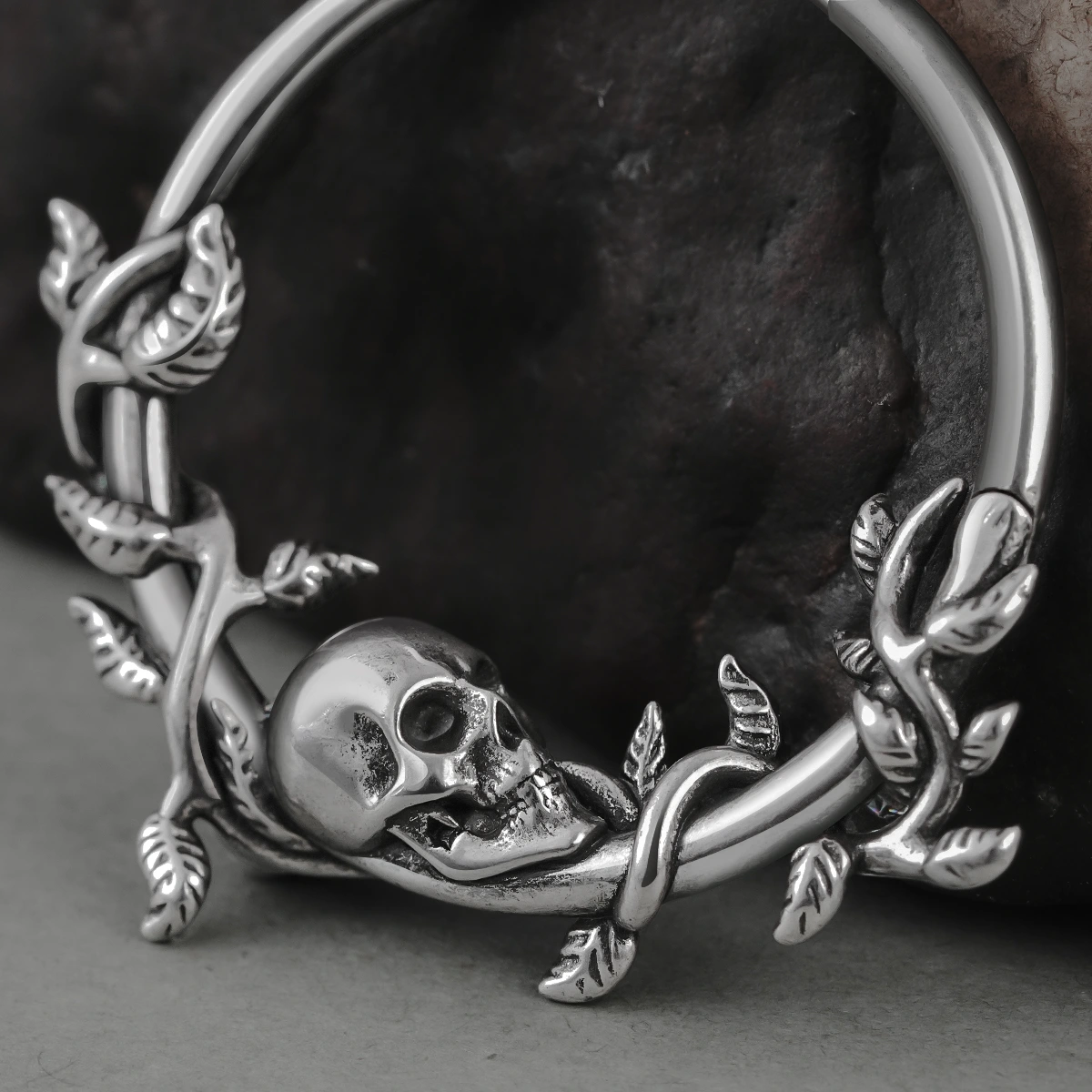 REBIRTH VINE EARRINGS