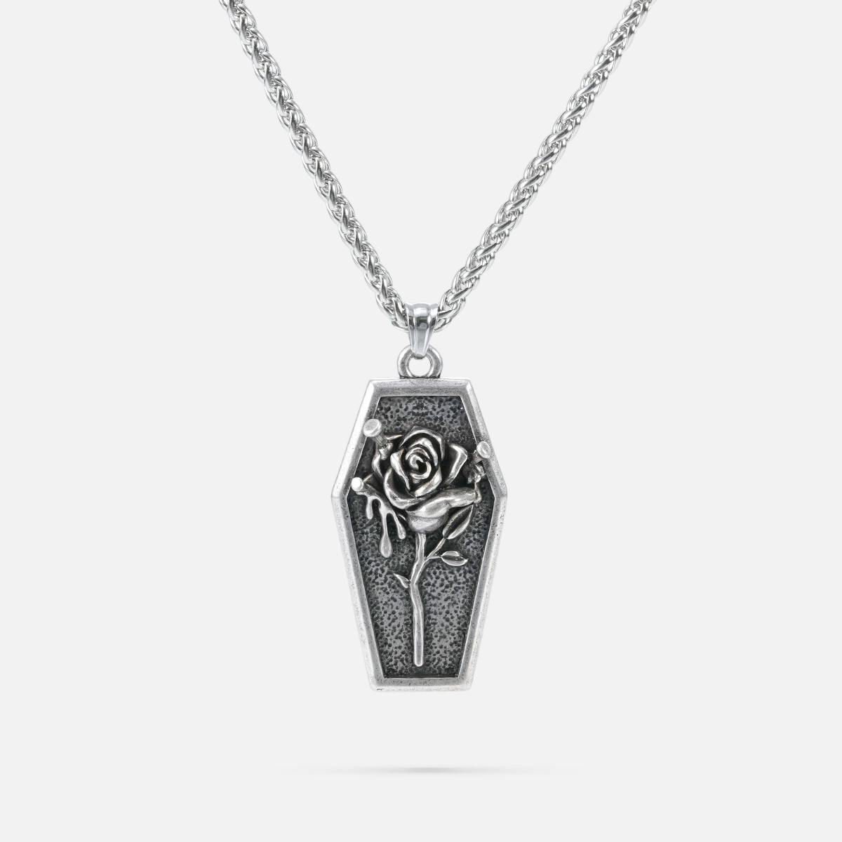ETERNAL ROSE NECKLACE