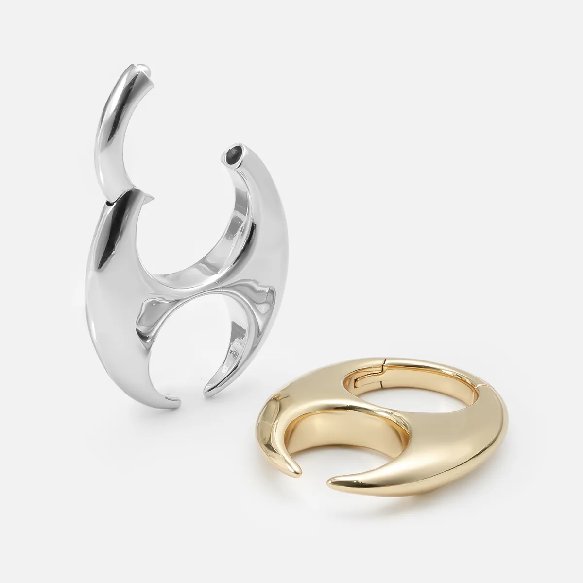 ARTISTIC FLOW EARRINGS