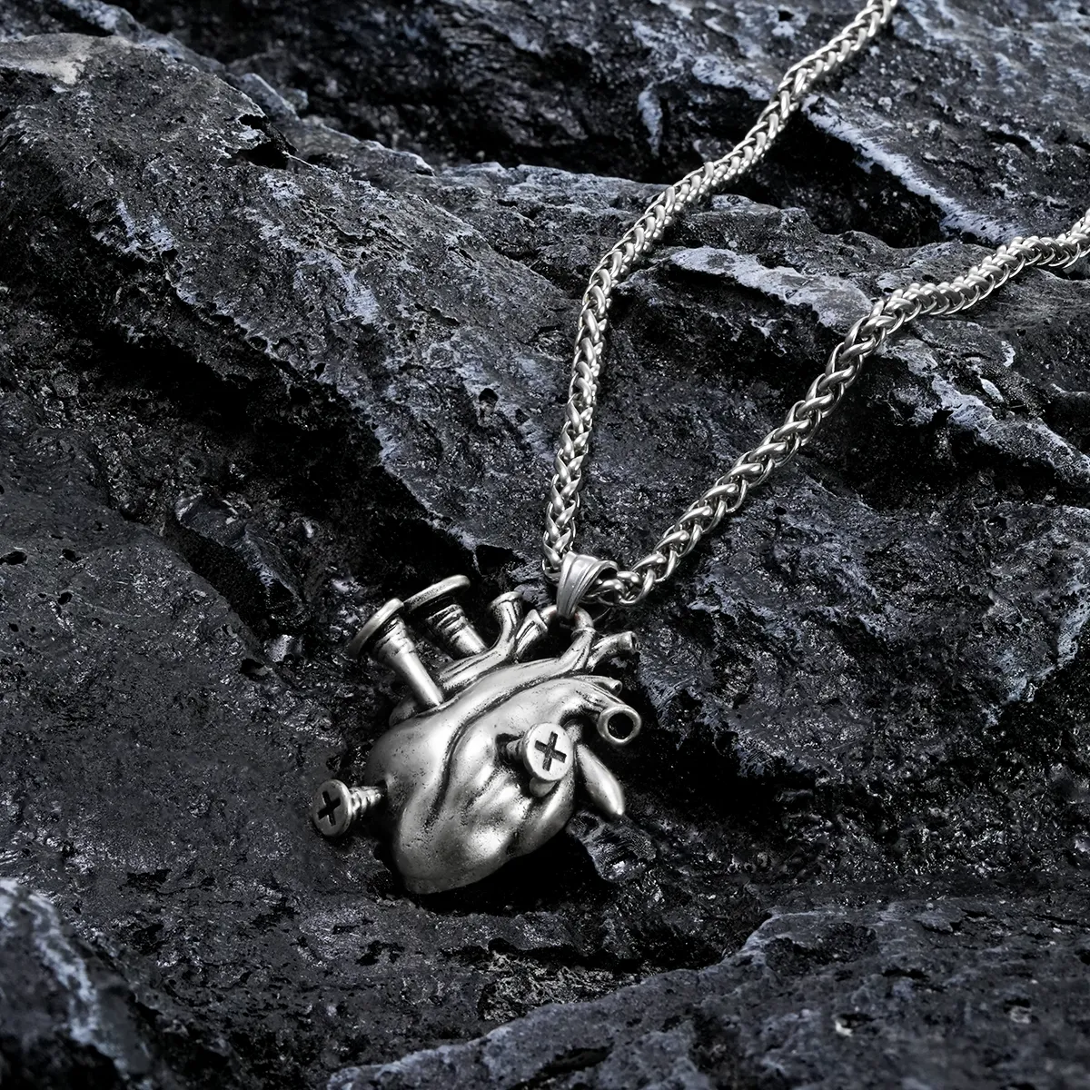 ENDURING HEART NECKLACE