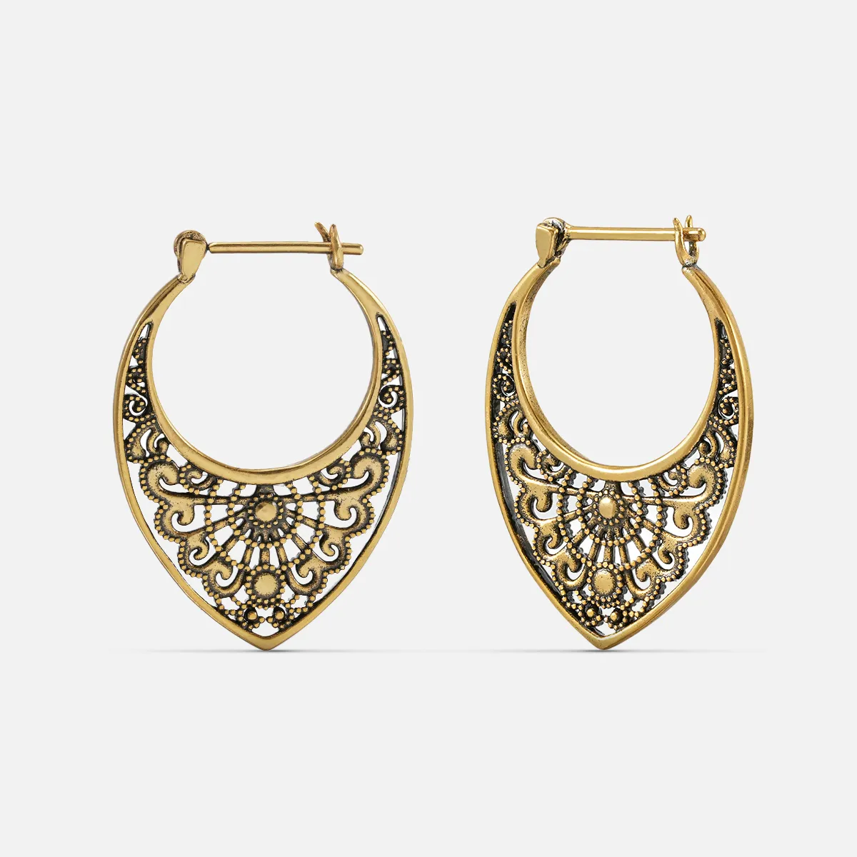 EXQUISITE MANDALA EARRINGS
