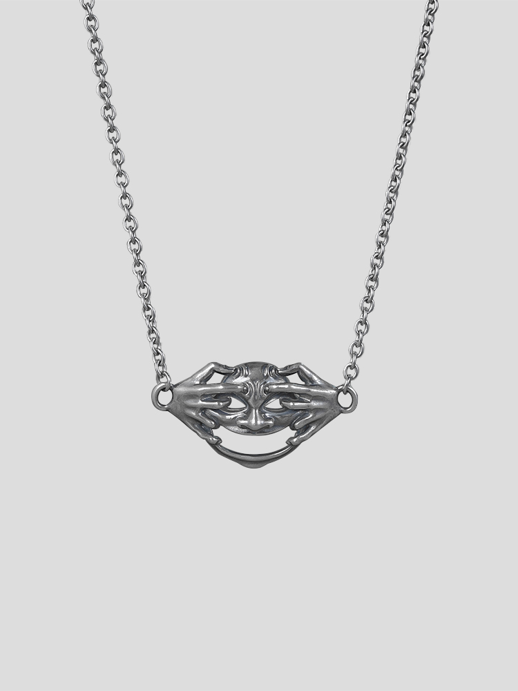 PUNKYOUTH Both Hands Hold Mask Pendent Necklace
