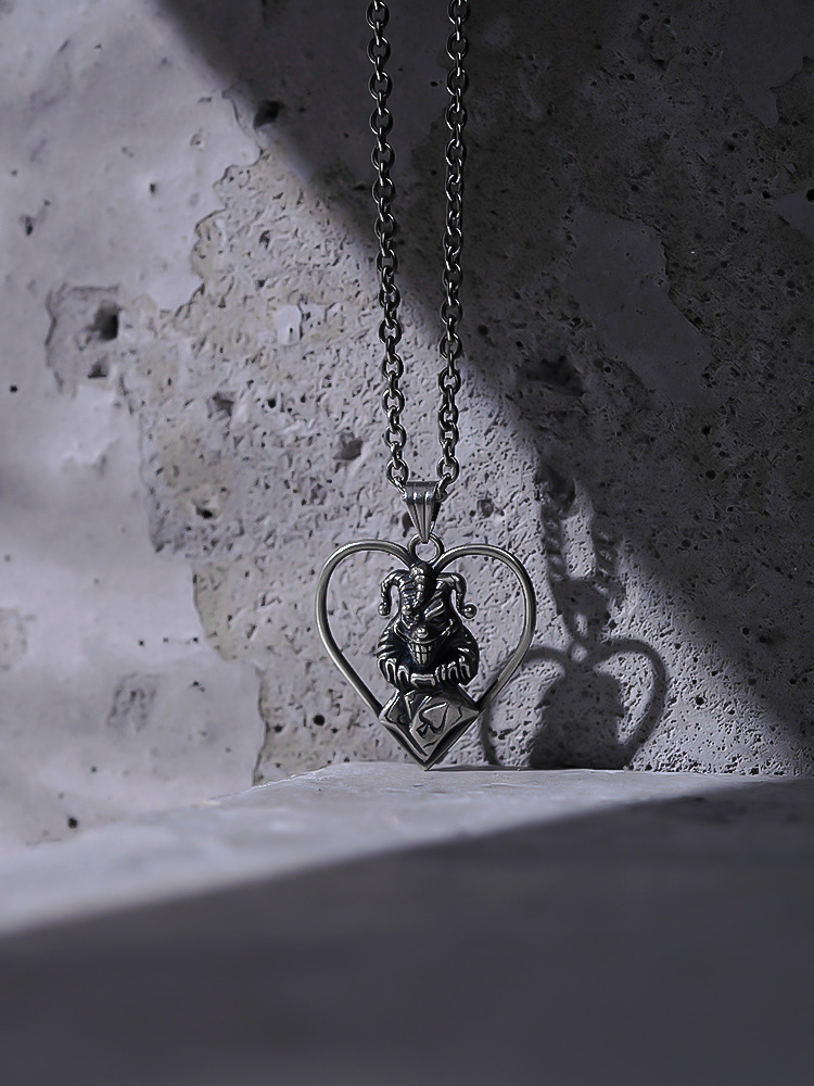 PUNKYOUTH Clown Poker Hearts Pendent Necklace