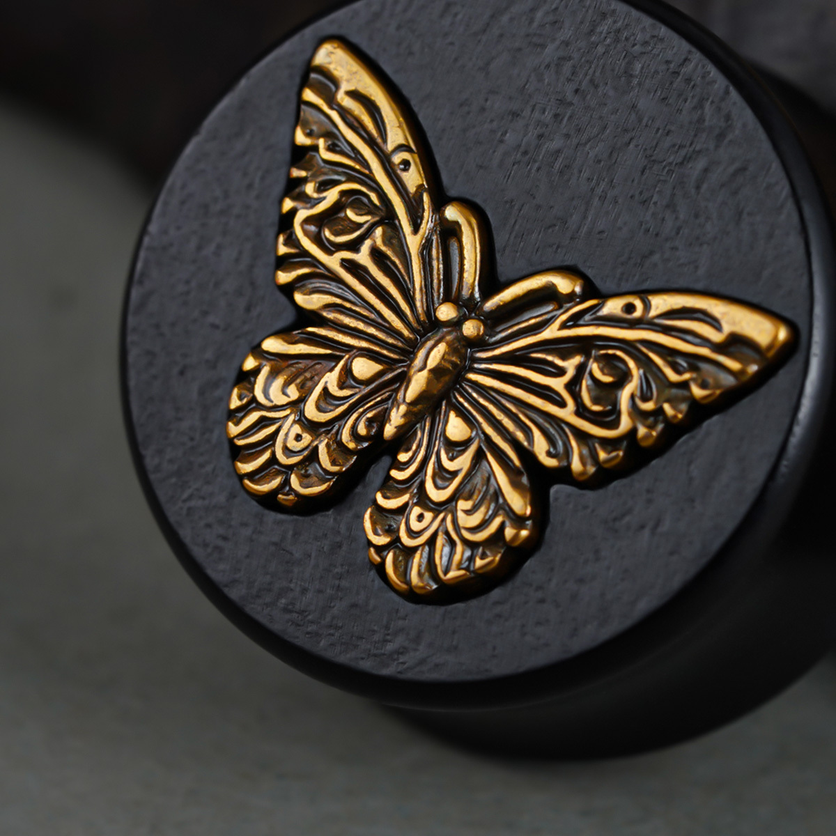 GOLDEN BUTTERFLY PLUGS