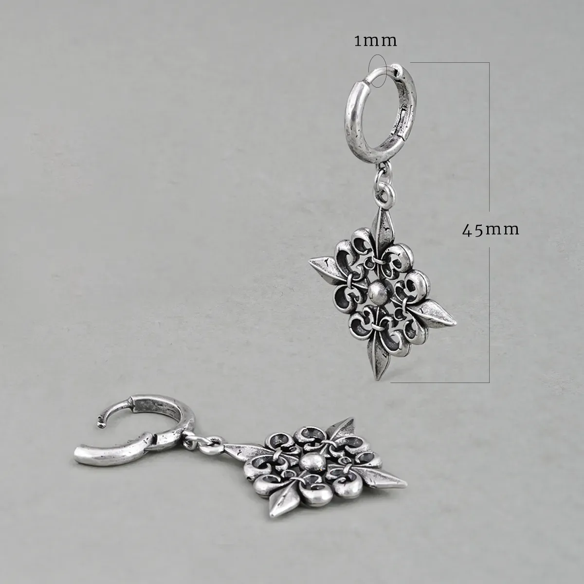 FLEUR-DE-LIS ELEGANCE EARRINGS