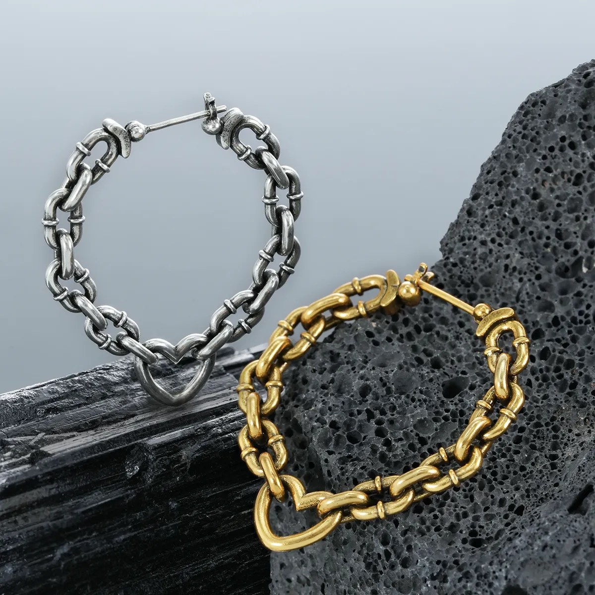 HEARTFELT CHAIN EARRINGS