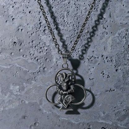 PUNKYOUTH Clown Poker Clubs Pendent Necklace