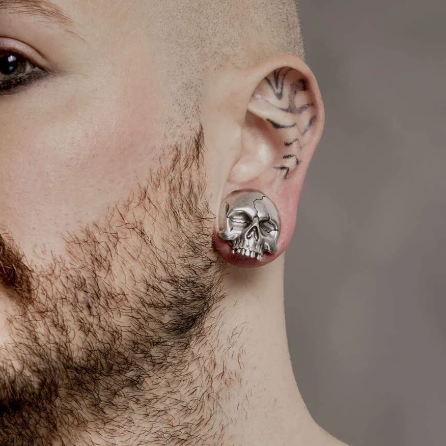 CRACKED SKULL PLUGS