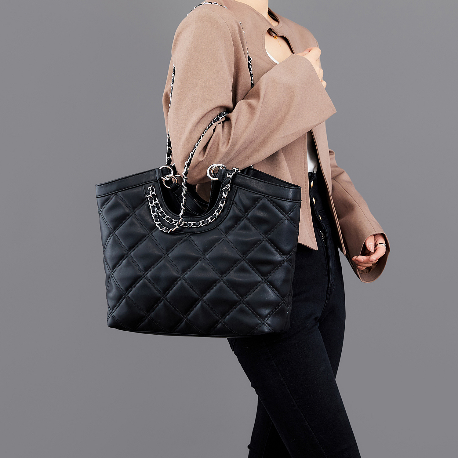 2023 tavaszi új táska női nagy kapacitású gyémánt lánctáska divatos egyszerű válltáska női táska