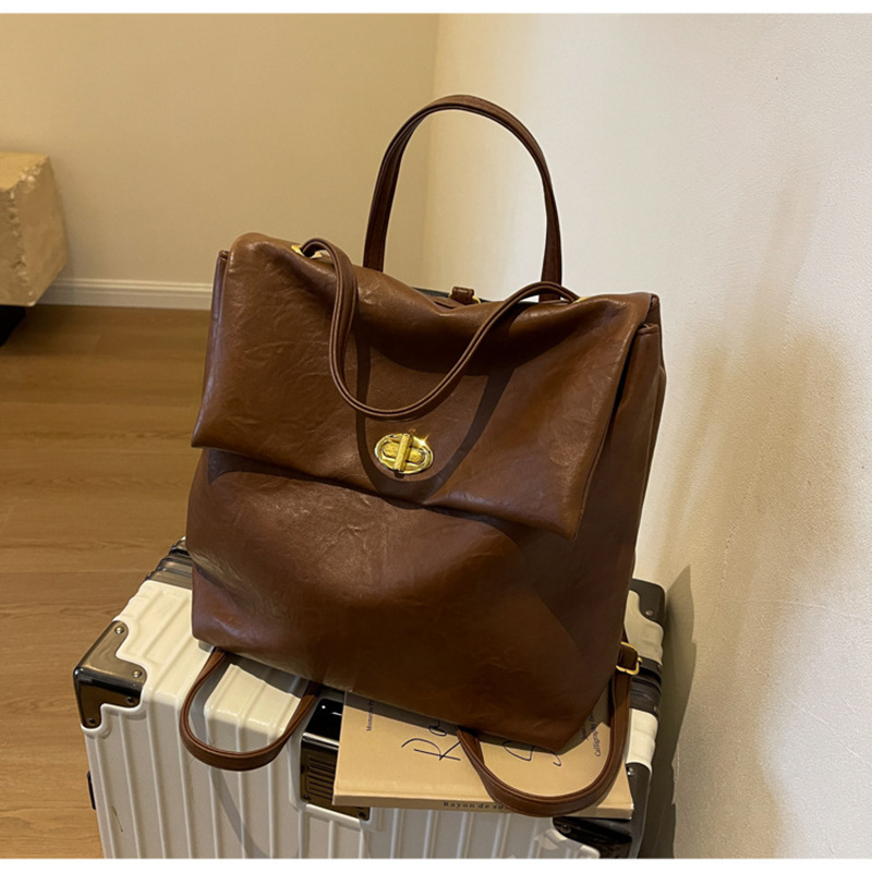 Vintage nagy kapacitású szarvasbőr hátizsák