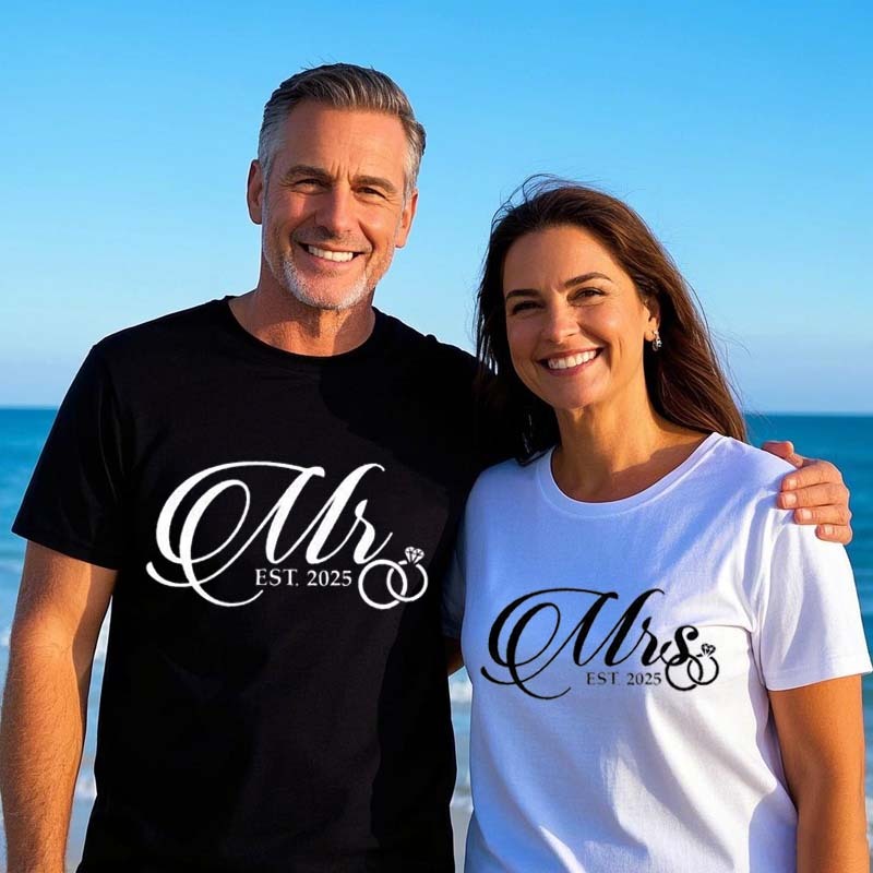 Mr and Mrs Est 2025 Couple Tshirt