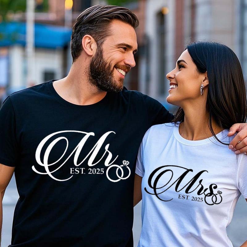 Mr and Mrs Est 2025 Couple Tshirt