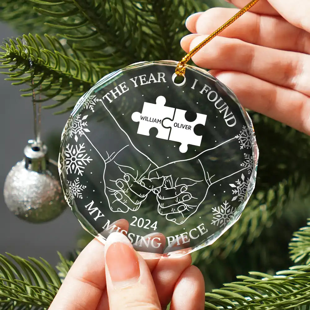 The Year I Found My Missing Piece Couples - Personalized Circle Glass Ornament