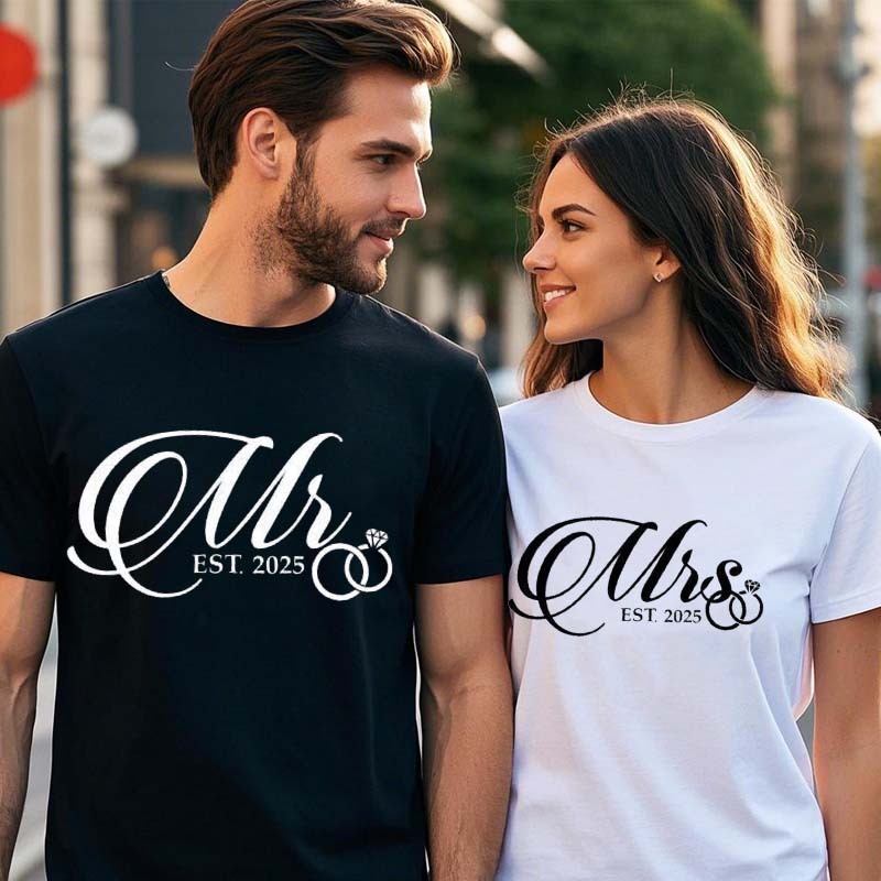Mr and Mrs Est 2025 Couple Tshirt