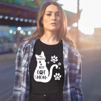 The World's Best Cat Mom T-Shirt, Personalized Cat T-Shirt