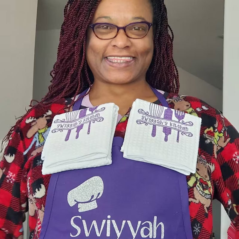 Dish Towel with Kitchen Utensils and Name, Custom Tea Towel, Kitchen Decor