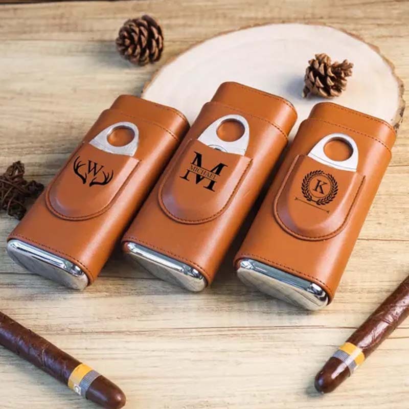 Personalized Cigar Case Mens Gift Custom Engraved Cigar Holder Cigar Travel Case Leather Cigar Holder