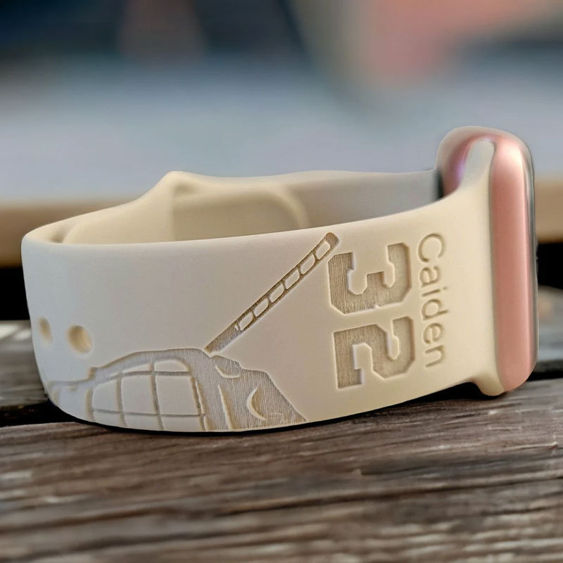 Engraved HOCKEY MOM Silicone Sports Watch Band for Apple